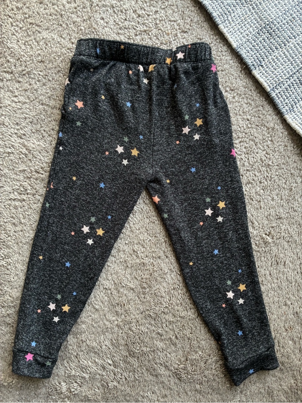 GAP Dark Charcoal Star-Print Light Weight Knit Joggers - Picture 7 of 9